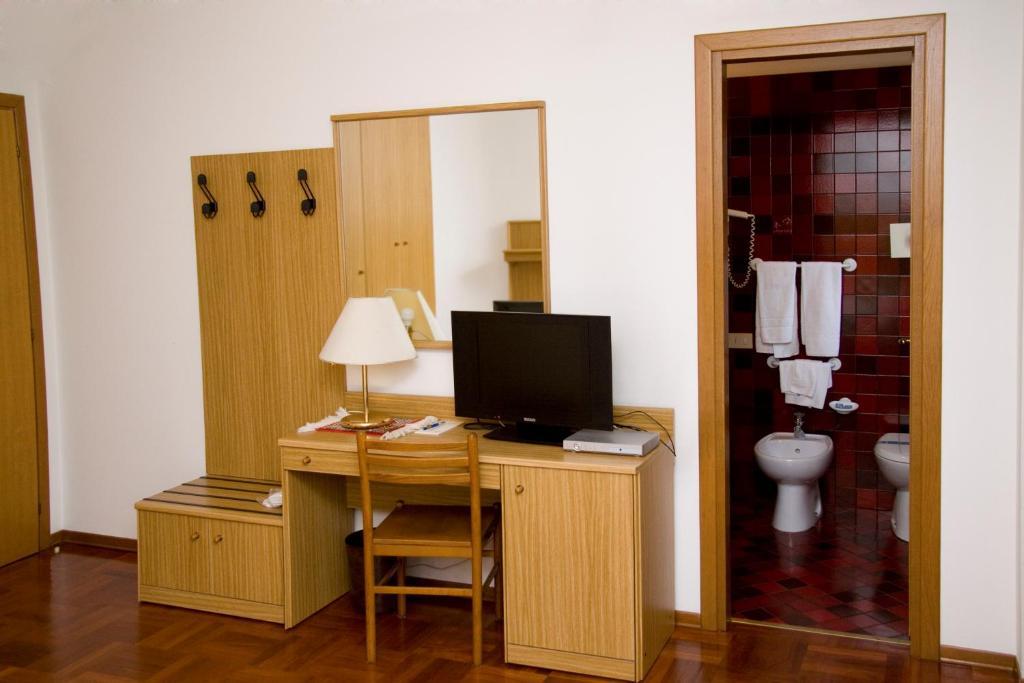 Hotel Ristorante Dotto Varago Room photo